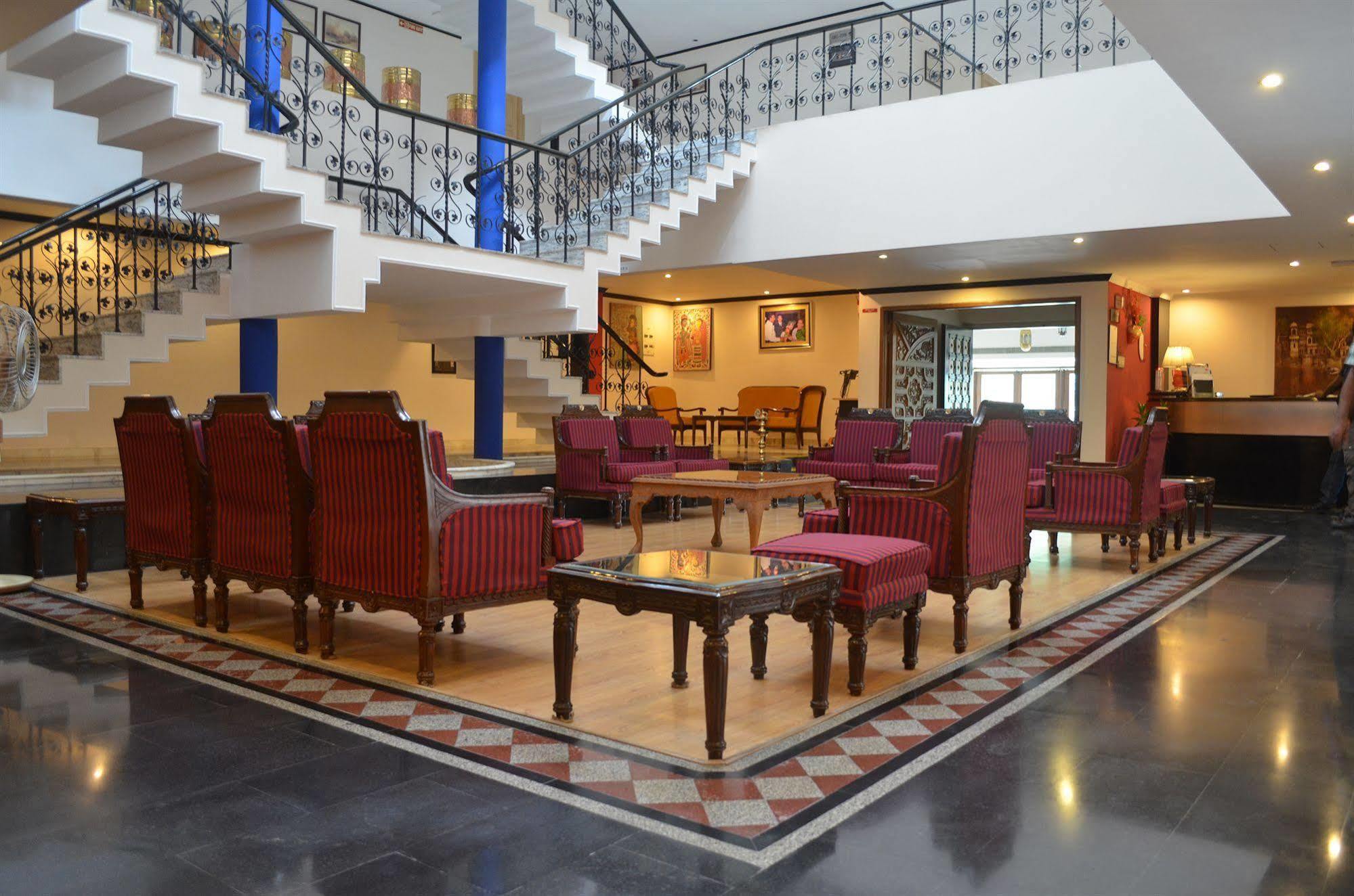 Shri Radha Brij Vasundhara Resort & Spa Govardhan Dış mekan fotoğraf