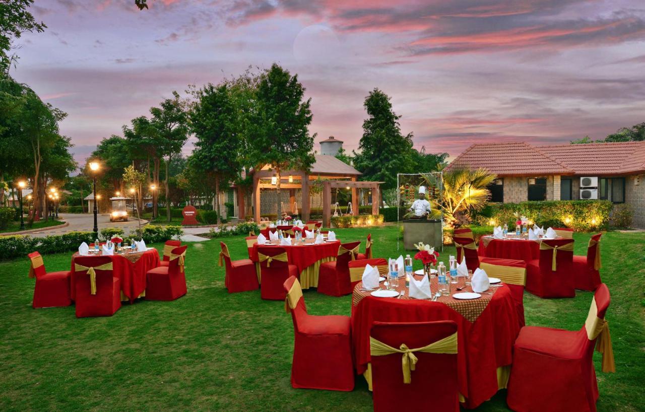 Shri Radha Brij Vasundhara Resort & Spa Govardhan Dış mekan fotoğraf
